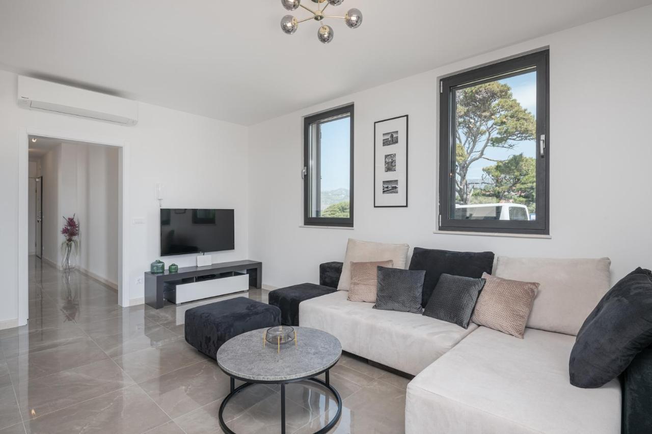 Luxury Suite Lady Of The Rock Dubrovnik Bagian luar foto